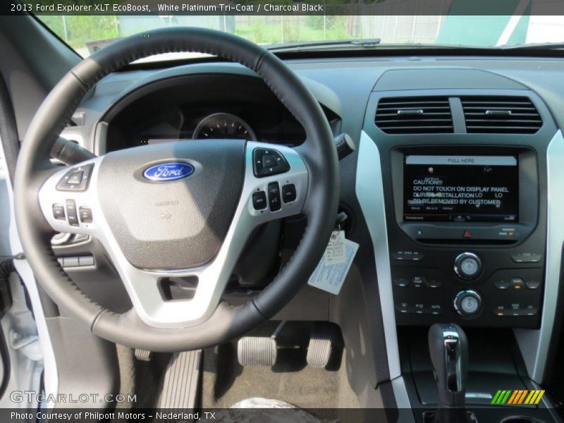 White Platinum Tri-Coat / Charcoal Black 2013 Ford Explorer XLT EcoBoost