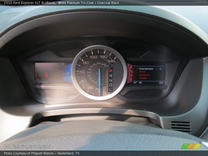 White Platinum Tri-Coat / Charcoal Black 2013 Ford Explorer XLT EcoBoost
