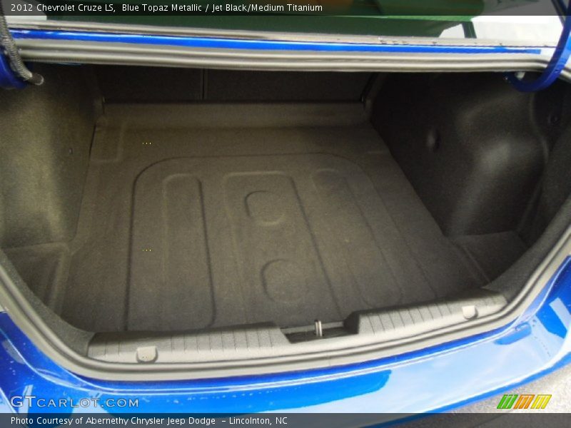 Blue Topaz Metallic / Jet Black/Medium Titanium 2012 Chevrolet Cruze LS