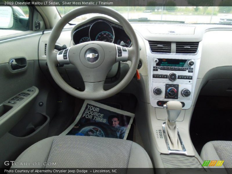 Silver Moss Metallic / Titanium 2009 Chevrolet Malibu LT Sedan