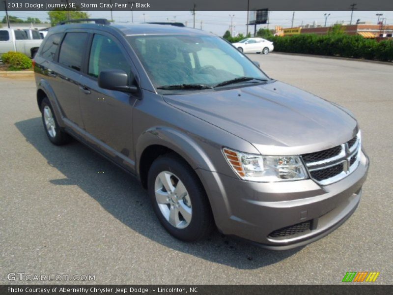Storm Gray Pearl / Black 2013 Dodge Journey SE