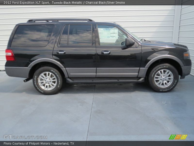 Tuxedo Black Metallic / Charcoal Black/Silver Smoke 2012 Ford Expedition XLT Sport