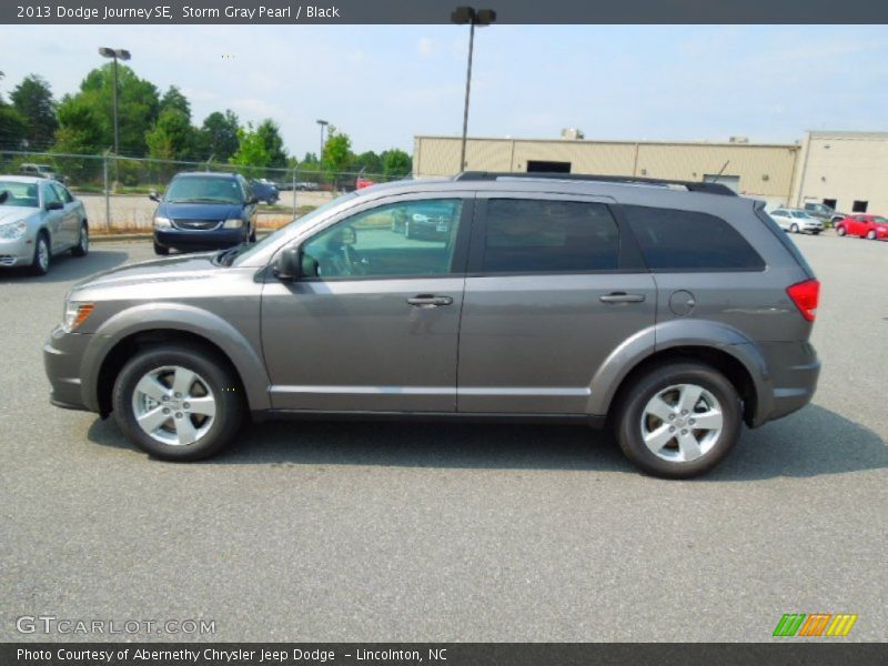 Storm Gray Pearl / Black 2013 Dodge Journey SE