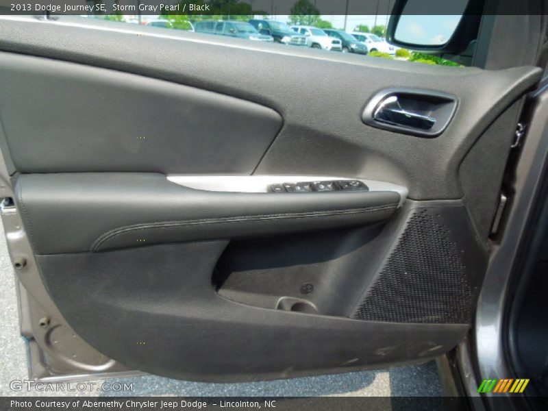 Storm Gray Pearl / Black 2013 Dodge Journey SE