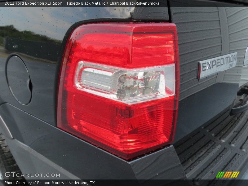 Tuxedo Black Metallic / Charcoal Black/Silver Smoke 2012 Ford Expedition XLT Sport