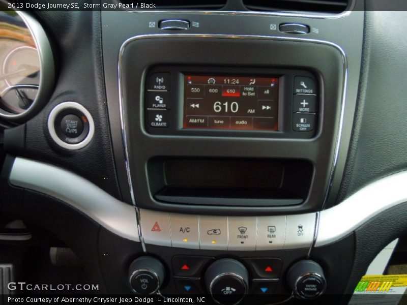 Storm Gray Pearl / Black 2013 Dodge Journey SE