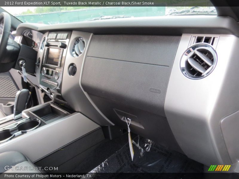 Tuxedo Black Metallic / Charcoal Black/Silver Smoke 2012 Ford Expedition XLT Sport
