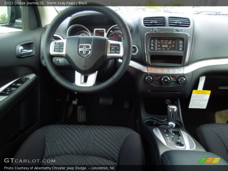 Storm Gray Pearl / Black 2013 Dodge Journey SE