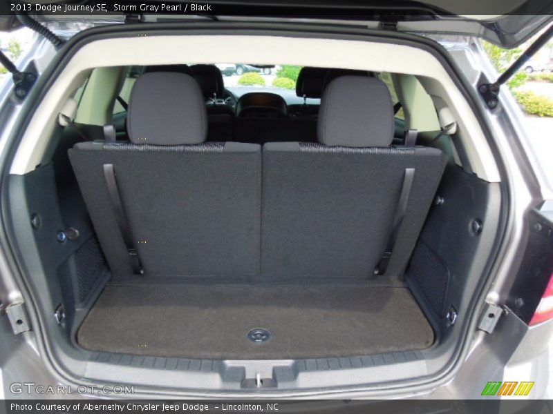 Storm Gray Pearl / Black 2013 Dodge Journey SE