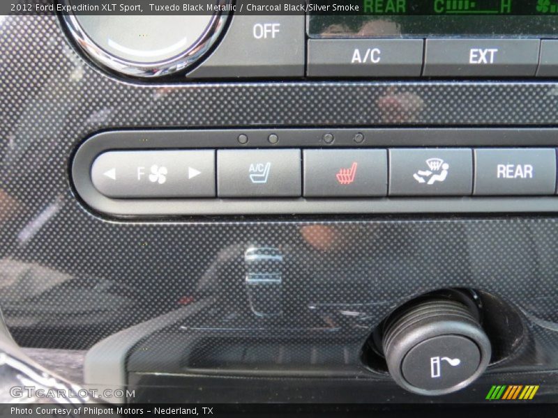 Tuxedo Black Metallic / Charcoal Black/Silver Smoke 2012 Ford Expedition XLT Sport