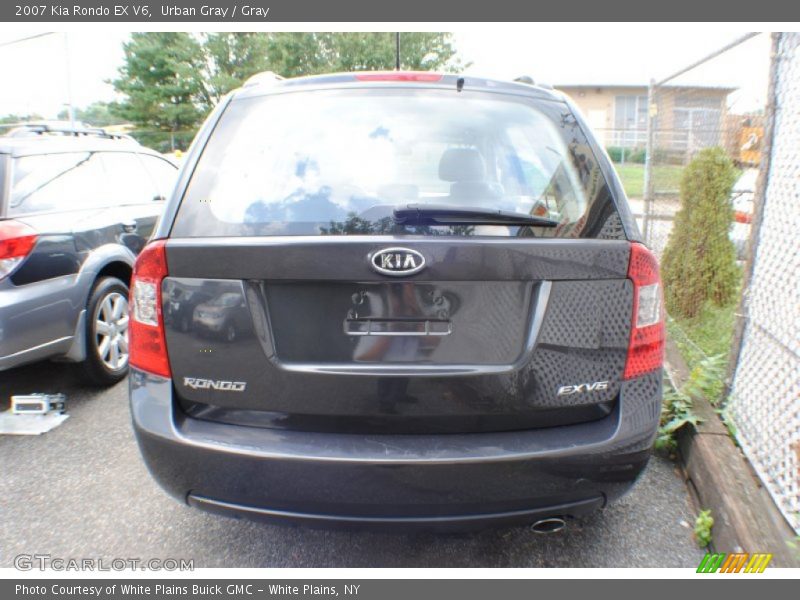 Urban Gray / Gray 2007 Kia Rondo EX V6