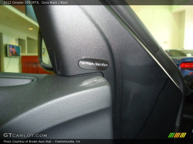 Gloss Black / Black 2012 Chrysler 300 SRT8
