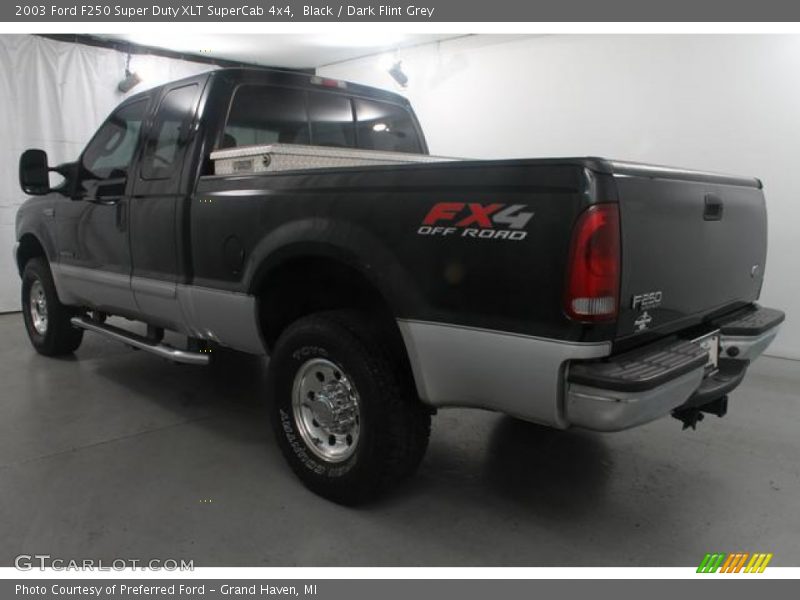 Black / Dark Flint Grey 2003 Ford F250 Super Duty XLT SuperCab 4x4