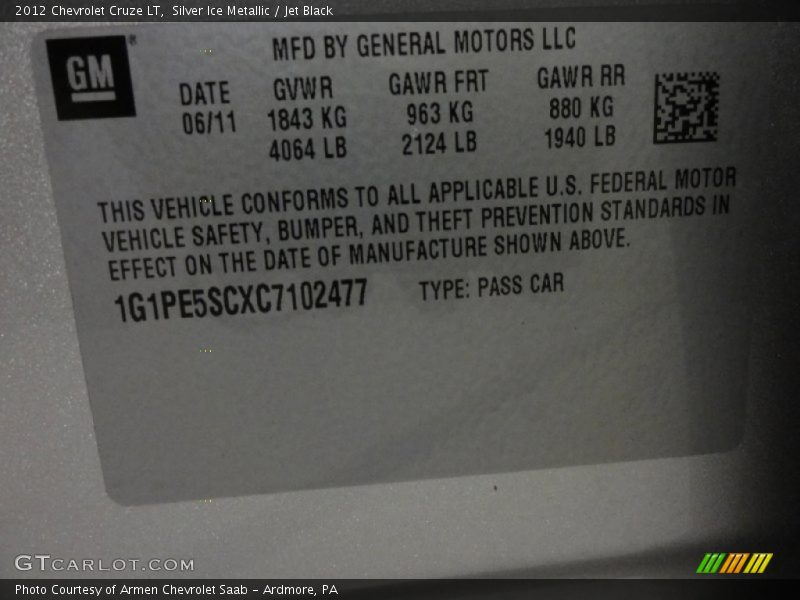 Silver Ice Metallic / Jet Black 2012 Chevrolet Cruze LT