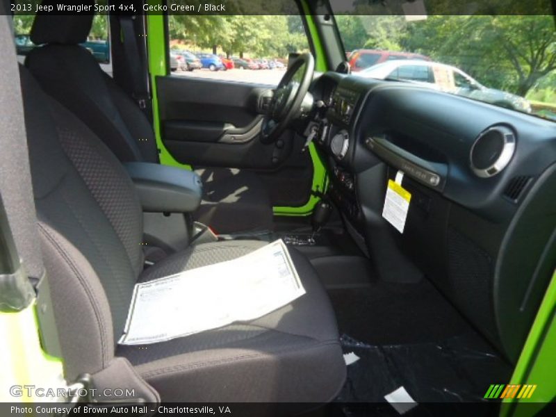 Gecko Green / Black 2013 Jeep Wrangler Sport 4x4