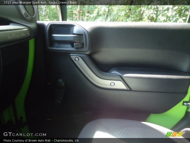 Gecko Green / Black 2013 Jeep Wrangler Sport 4x4