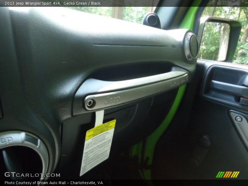 Gecko Green / Black 2013 Jeep Wrangler Sport 4x4