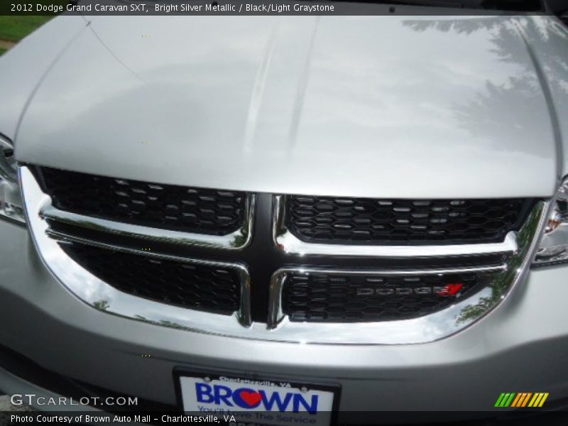 Bright Silver Metallic / Black/Light Graystone 2012 Dodge Grand Caravan SXT