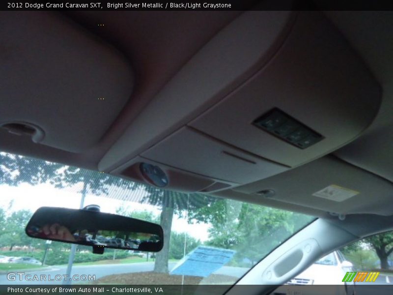 Bright Silver Metallic / Black/Light Graystone 2012 Dodge Grand Caravan SXT