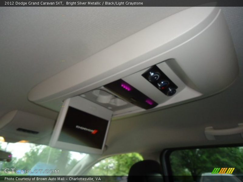 Bright Silver Metallic / Black/Light Graystone 2012 Dodge Grand Caravan SXT
