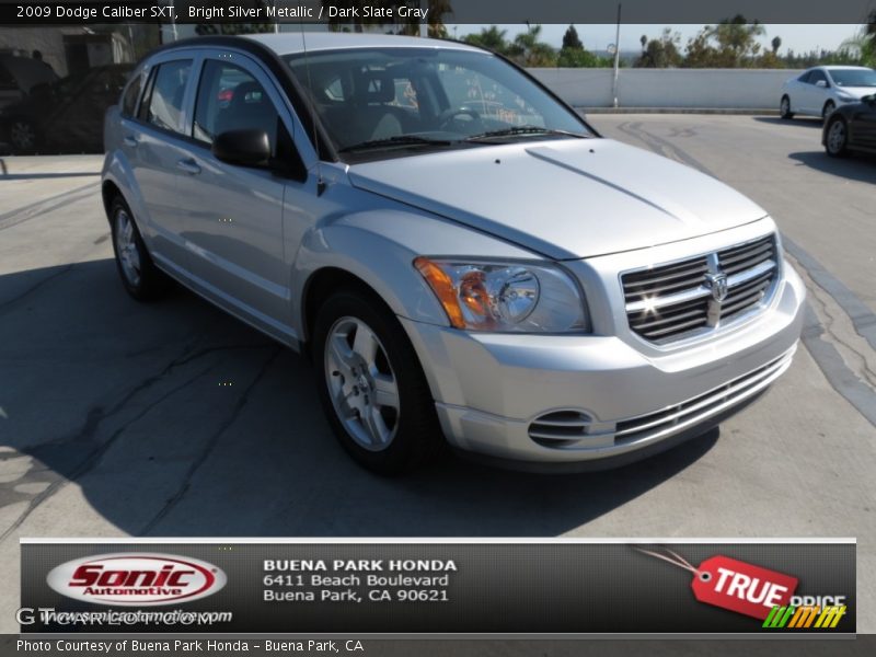 Bright Silver Metallic / Dark Slate Gray 2009 Dodge Caliber SXT