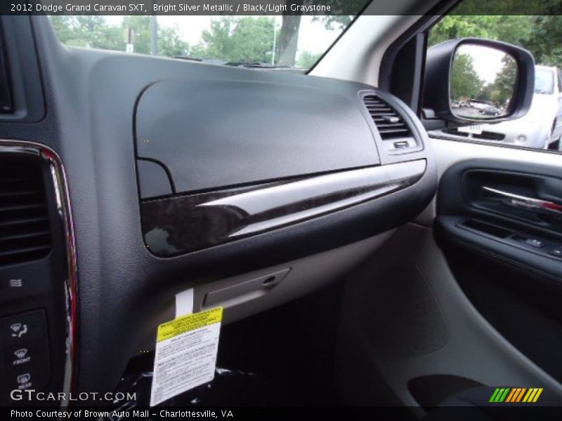 Bright Silver Metallic / Black/Light Graystone 2012 Dodge Grand Caravan SXT