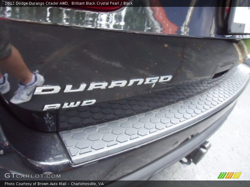 Brilliant Black Crystal Pearl / Black 2012 Dodge Durango Citadel AWD