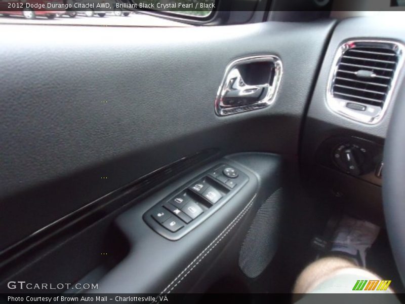 Brilliant Black Crystal Pearl / Black 2012 Dodge Durango Citadel AWD