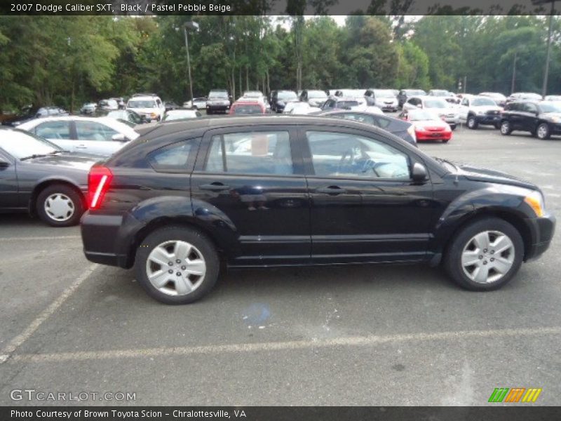 Black / Pastel Pebble Beige 2007 Dodge Caliber SXT