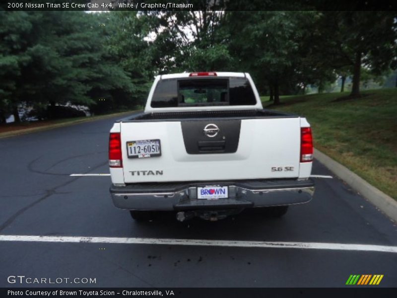 White / Graphite/Titanium 2006 Nissan Titan SE Crew Cab 4x4