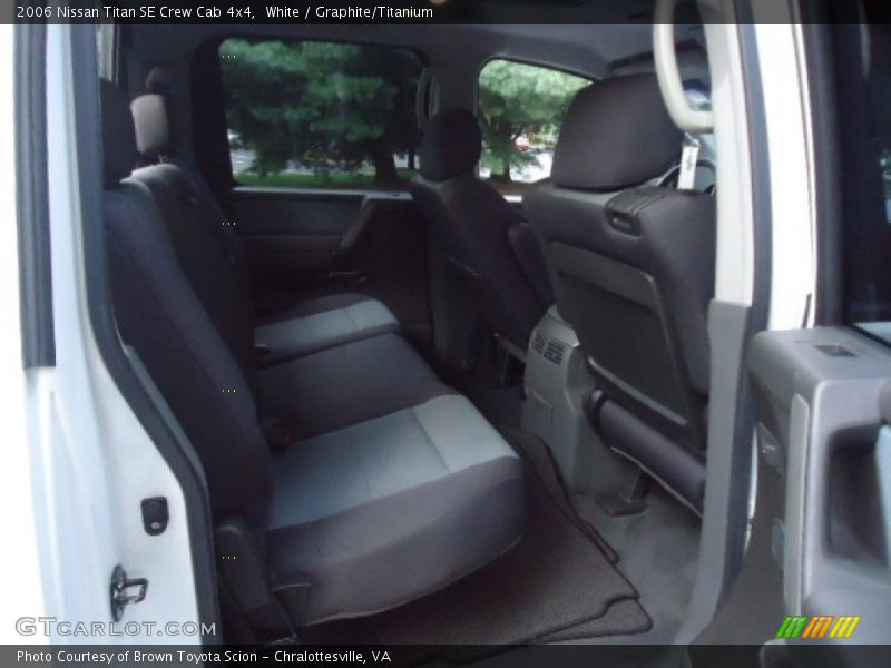 White / Graphite/Titanium 2006 Nissan Titan SE Crew Cab 4x4