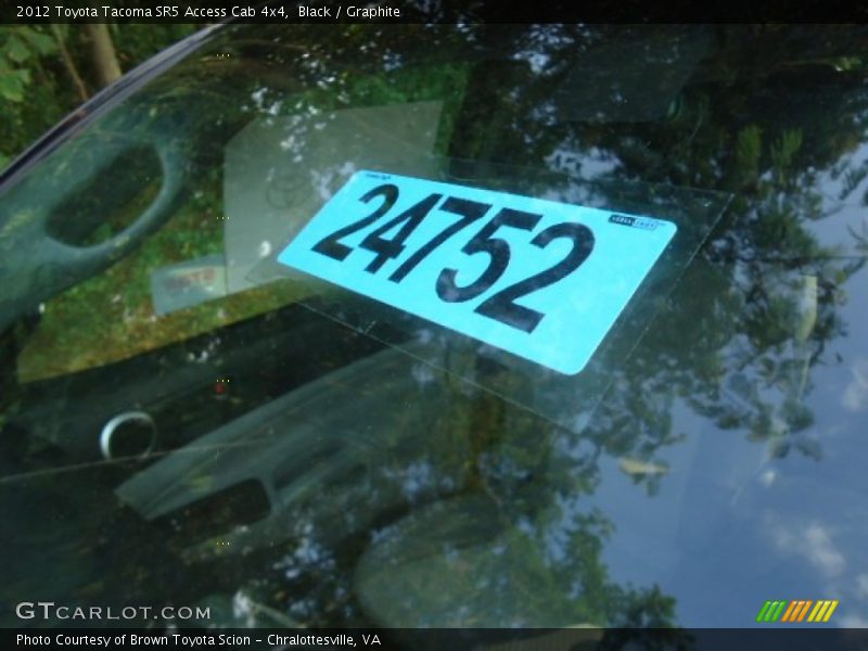 Black / Graphite 2012 Toyota Tacoma SR5 Access Cab 4x4