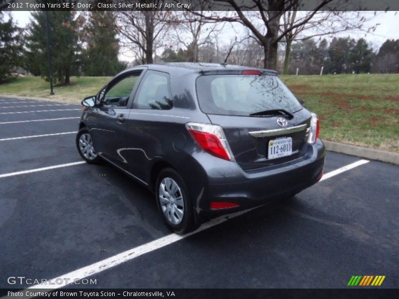 Classic Silver Metallic / Ash Gray 2012 Toyota Yaris SE 5 Door