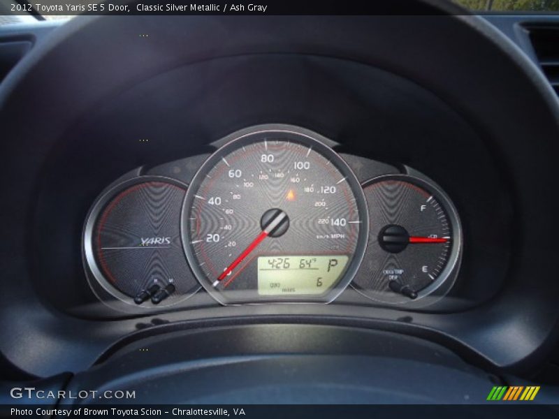 Classic Silver Metallic / Ash Gray 2012 Toyota Yaris SE 5 Door