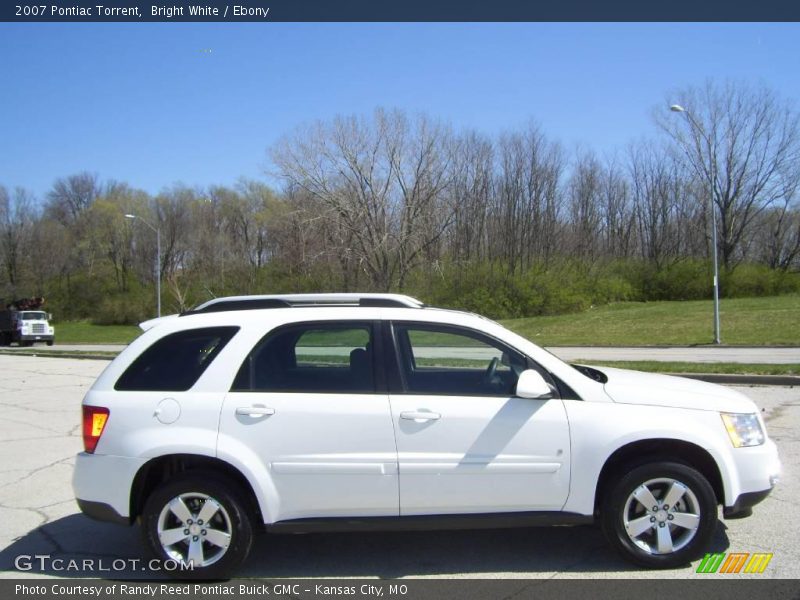 Bright White / Ebony 2007 Pontiac Torrent