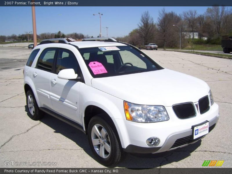 Bright White / Ebony 2007 Pontiac Torrent