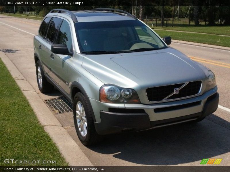 Silver Metallic / Taupe 2004 Volvo XC90 2.5T