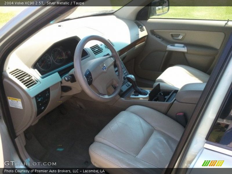 Silver Metallic / Taupe 2004 Volvo XC90 2.5T