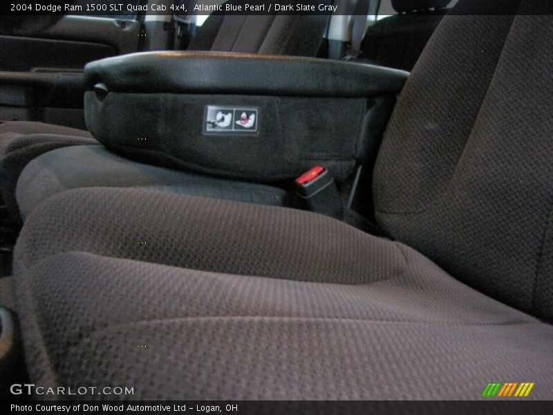 Atlantic Blue Pearl / Dark Slate Gray 2004 Dodge Ram 1500 SLT Quad Cab 4x4