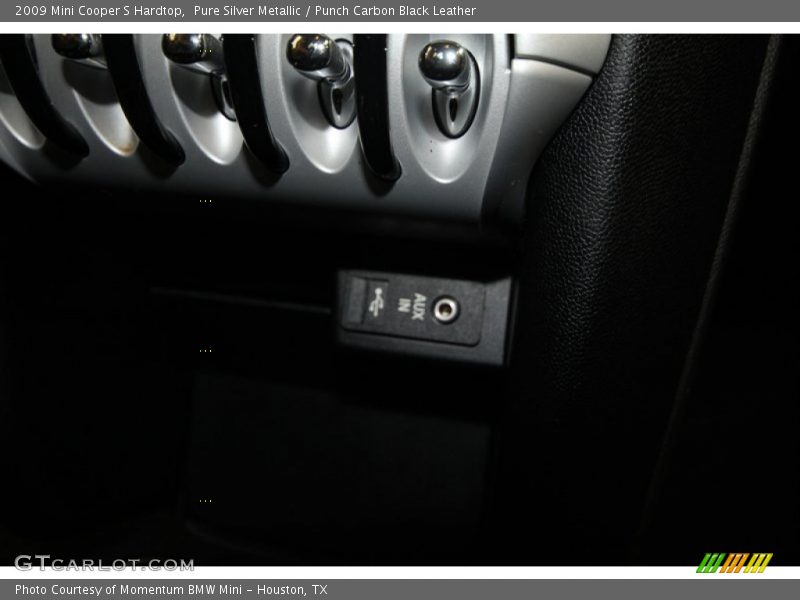 Pure Silver Metallic / Punch Carbon Black Leather 2009 Mini Cooper S Hardtop