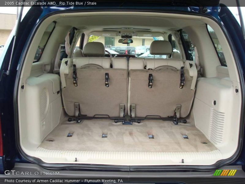 Rip Tide Blue / Shale 2005 Cadillac Escalade AWD