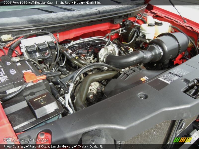 Bright Red / Medium/Dark Flint 2006 Ford F150 XLT Regular Cab