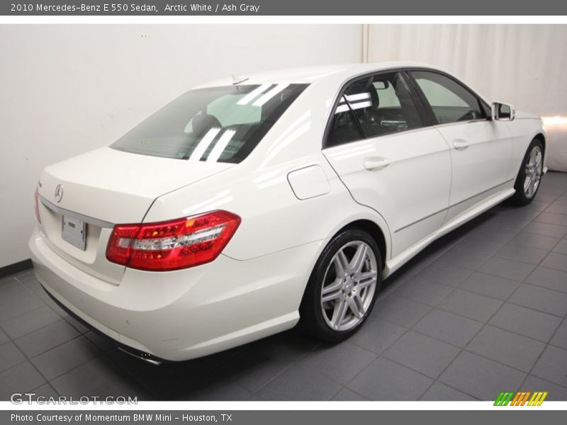 Arctic White / Ash Gray 2010 Mercedes-Benz E 550 Sedan