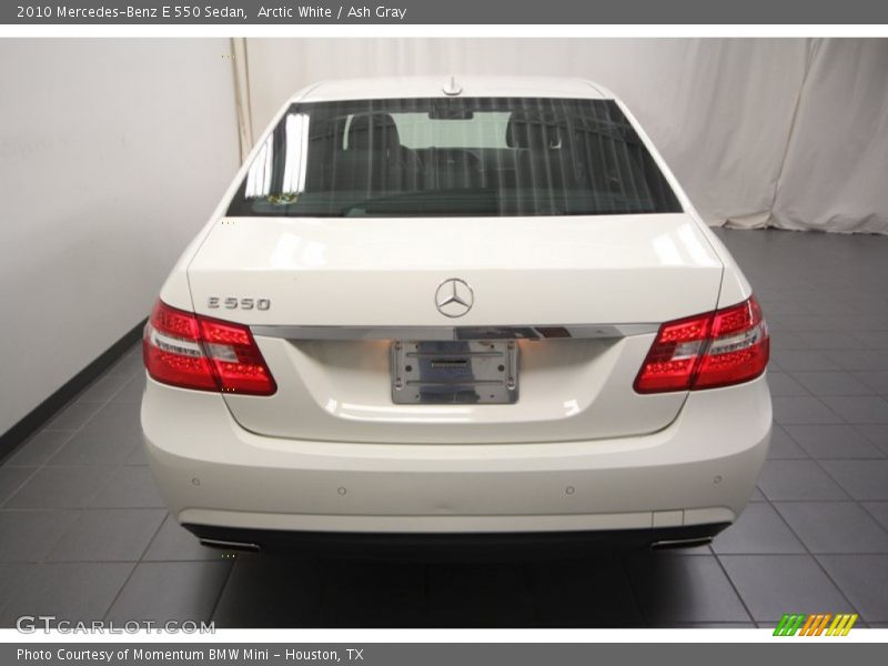 Arctic White / Ash Gray 2010 Mercedes-Benz E 550 Sedan