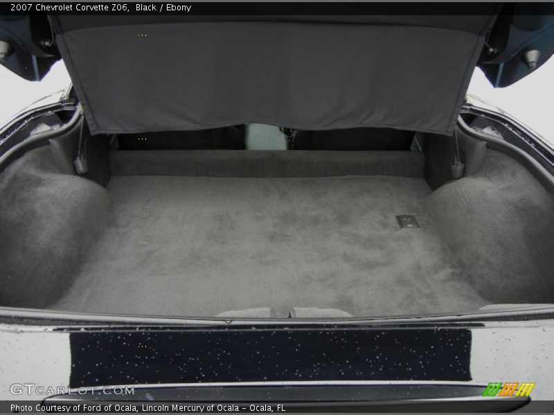  2007 Corvette Z06 Trunk
