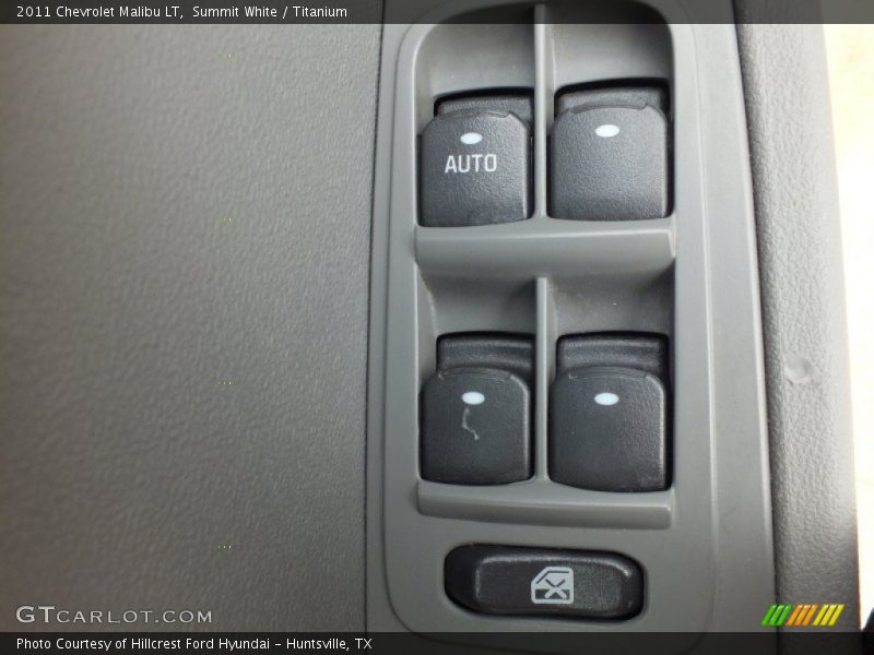 Summit White / Titanium 2011 Chevrolet Malibu LT