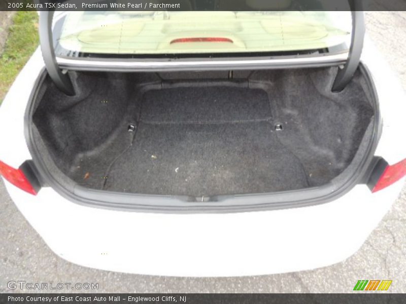Premium White Pearl / Parchment 2005 Acura TSX Sedan