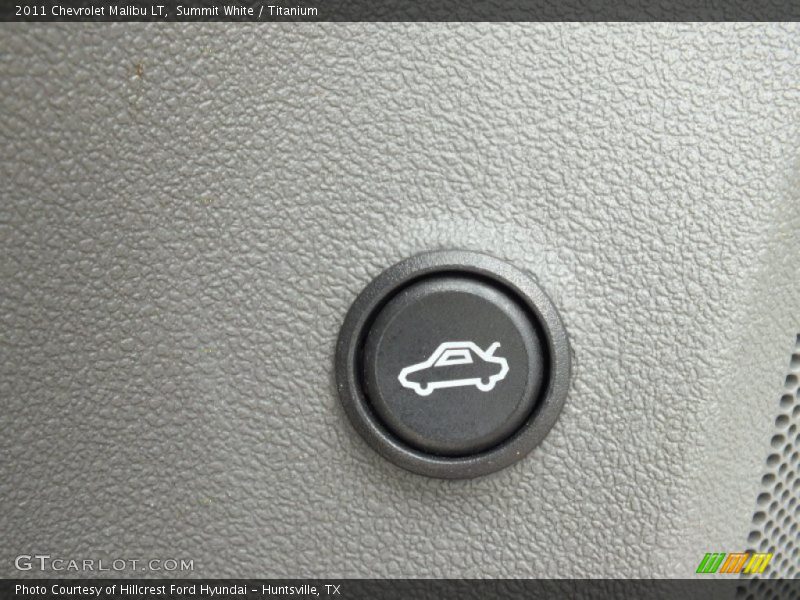 Summit White / Titanium 2011 Chevrolet Malibu LT