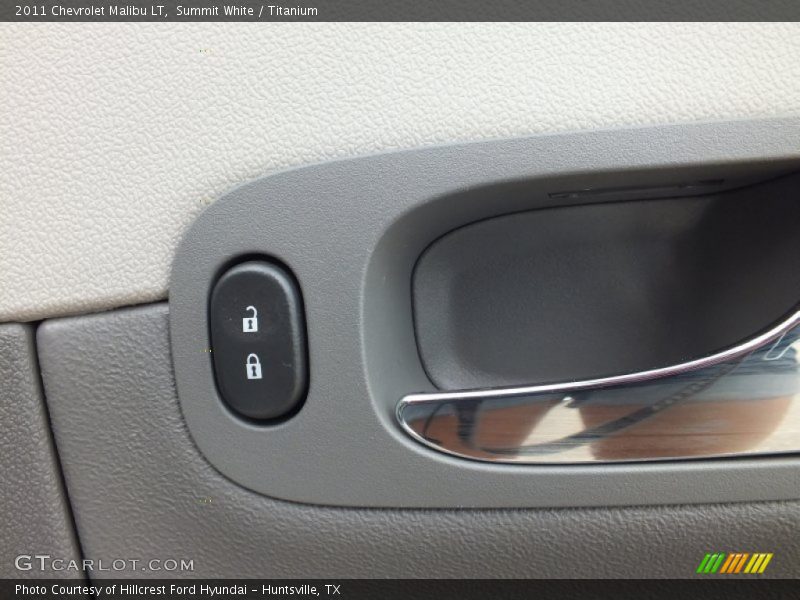 Summit White / Titanium 2011 Chevrolet Malibu LT