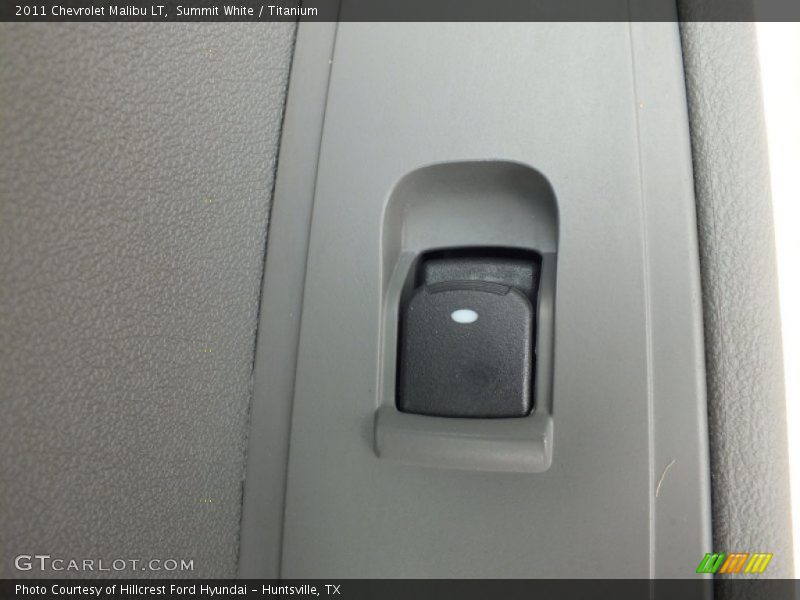 Summit White / Titanium 2011 Chevrolet Malibu LT